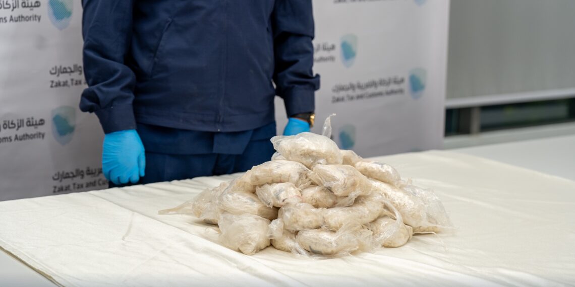 العملية الثانية خلال أيام.. السعودية تضبط شحنة كبتاغون كبيرة قادمة من اﻷردن