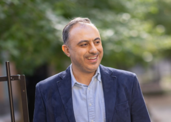 جمعية أمريكية تحتفي بمهاجر سوري لإنجازاته في مجال التكنولوجيا