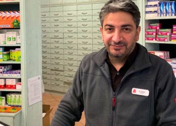 سوري ينجح في امتلاك صيدلية خاصة بألمانيا