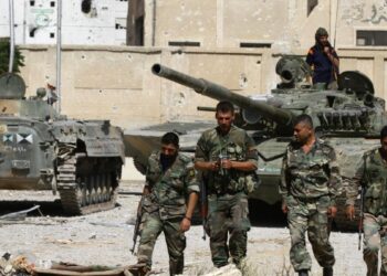 بشار اﻷسد ينهي الاحتفاظ والاستدعاء لفئات من قواته