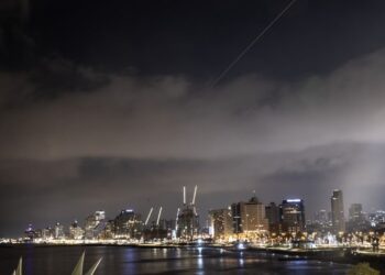 إيران “تقصف” إسرائيل.. ونتانياهو الرابح اﻷكبر