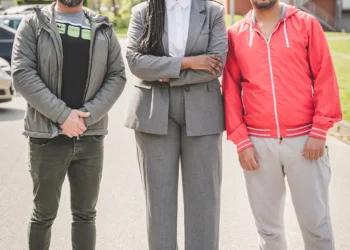 مخصص للسوريين واﻷفغان.. برنامج جديد لمواجهة نقص العمال في ألمانيا