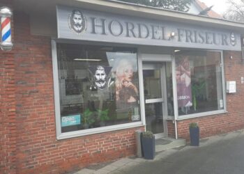 محل الحلاقة الخاص بالسباعي