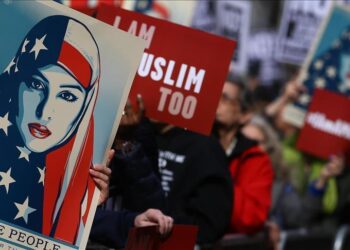 كيف يتفاعل المجتمع اﻷمريكي مع المسلمين على وقع الحرب في غزة؟ (تقرير)