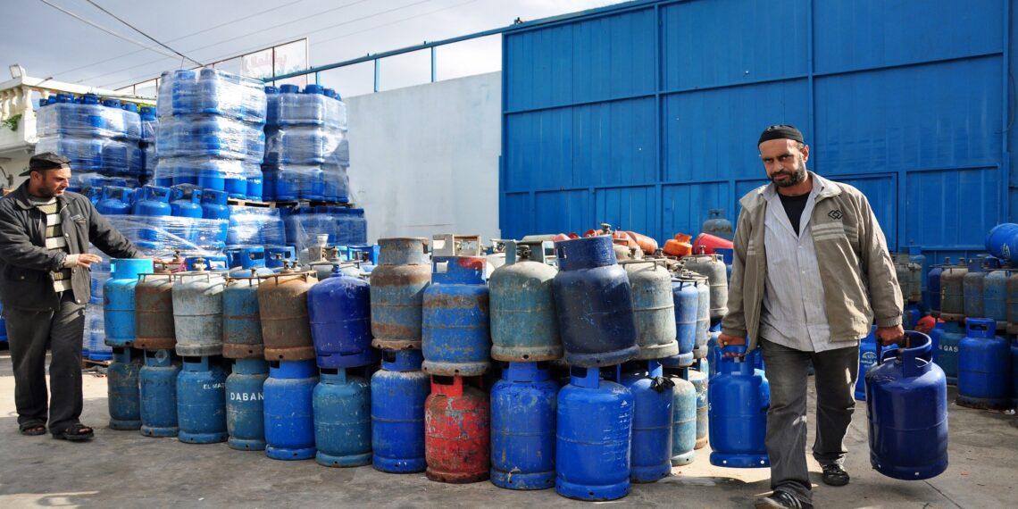 شح في مادة الغاز بمحافظة طرطوس وسخرية من قرار مرتقب بشأن التوزيع