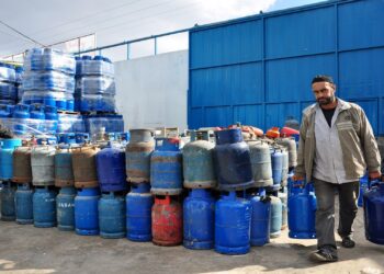 شح في مادة الغاز بمحافظة طرطوس وسخرية من قرار مرتقب بشأن التوزيع