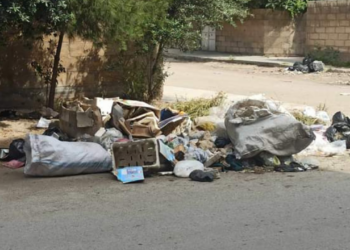 تراكم القمامة في مناطق سيطرة الإدارة الذاتية التابعة لقسد