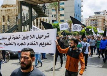 هيئة التفاوض تناشد دولاً عربية وغربية وقف ترحيل اللاجئين السوريين من لبنان