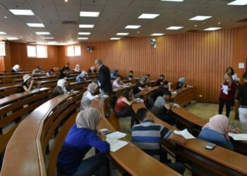 سوريا تحتل مرتبة متقدمة بين الدول من حيث عدد طلابها الدارسين في الخارج