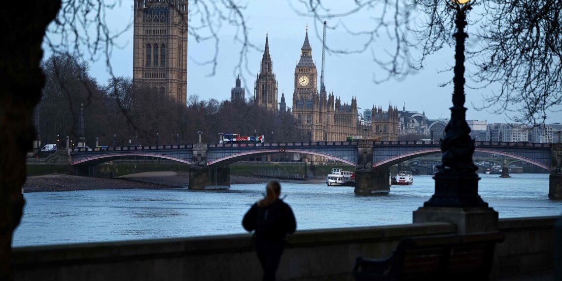 لندن - قرار إبعاد اللاجئين إلى رواندا