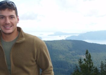 والدة أوستن تايس: سلطة الأسد تريد التقارب مع الولايات المتحدة