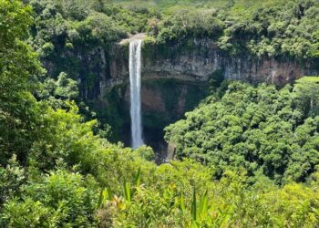 جزيرة موريشيوس .جنة مخفية في المحيط الهندي