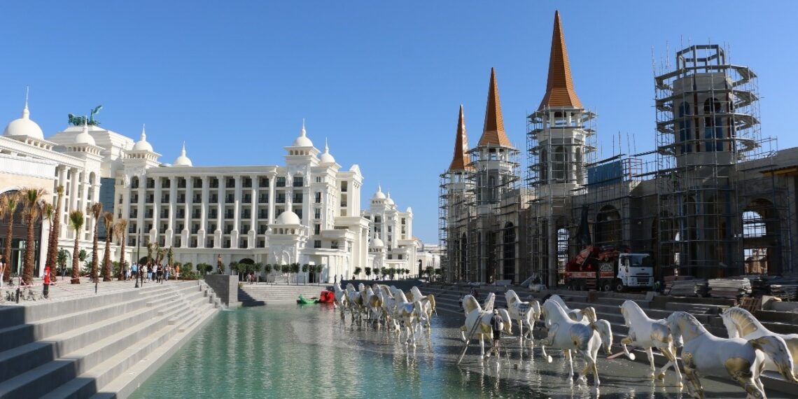 حادث سير مأساوي يرفع حصيلة الضحايا السوريين في تركيا إلى 13 شخصاً في يوم واحد