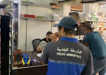 إغلاق محل خياطة سوري في لبنان بتهمة غريبة