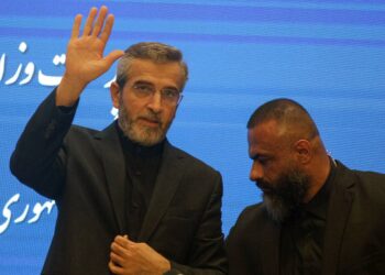 وزير الخارجية الإيراني بالإنابة