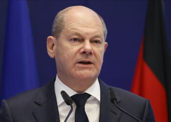 “يجب عدم استثناء السوريين والأفغان”.. المستشار الألماني يطالب بطرد مرتكبي الجرائم من اللاجئين