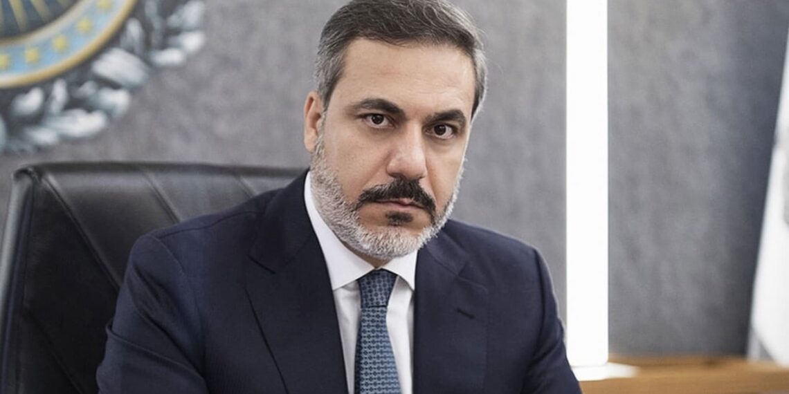 خاص | فيدان يربط مصير الشمال السوري بالقرارات الأممية.. هل ستناقش أنقرة “الانسحاب”؟