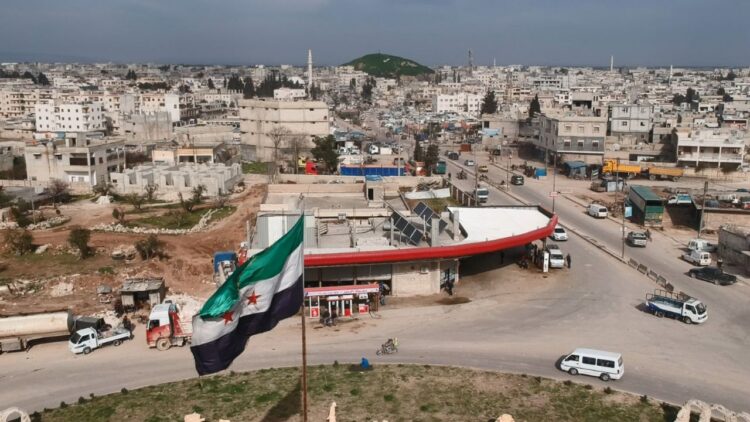 خاص | عودة اللاجئين ترفع إيجارات البيوت في الشمال السوري