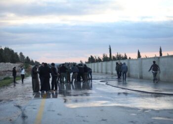 خاص | إعادة فتح معبر أبو الزندين.. تطبيع أم مصلحة اقتصادية؟