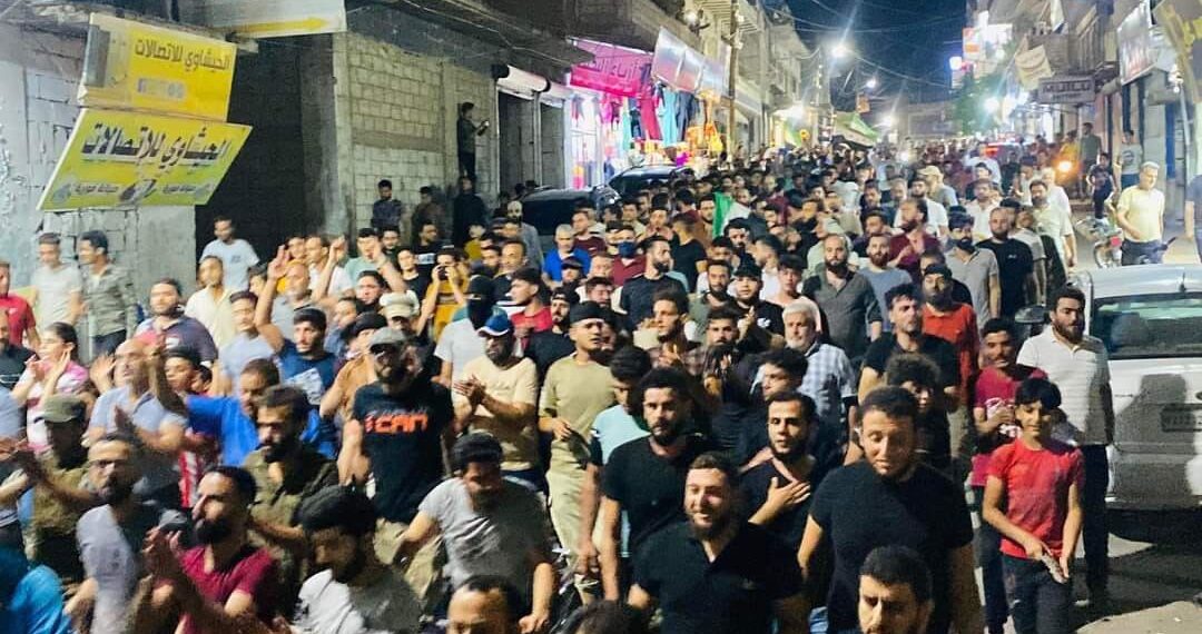 خاص | هدوء حذر يسود بنّش بريف إدلب في انتظار تنفيذ بنود التهدئة