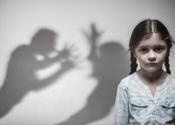 خاص | العنف الأسري في ارتفاع مستمر بمناطق سيطرة الأسد.. ما الأسباب؟