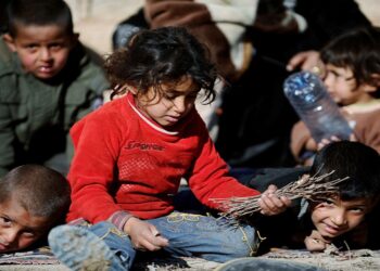 خاص | انهيار اجتماعي يوقع الأطفال فريسةً للإدمان في مناطق سلطة الأسد