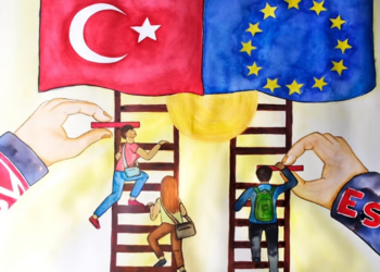 منح الاتحاد الأوروبي لطلاب الدراسات العليا في تركيا