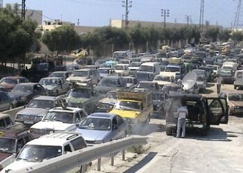 خاص | أزمة النزوح من لبنان إلى سوريا تُعيد شبح ارتفاع الأسعار