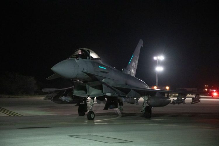 خاص | إسرائيل توسع ضرباتها وغارات على سراقب للمرة الأولى.. هل من دلالة؟