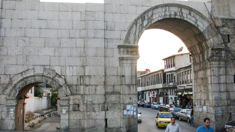 من ذاكرة مدينة: بين أسواق دمشق وأسوارها حكايات لا تنتهي