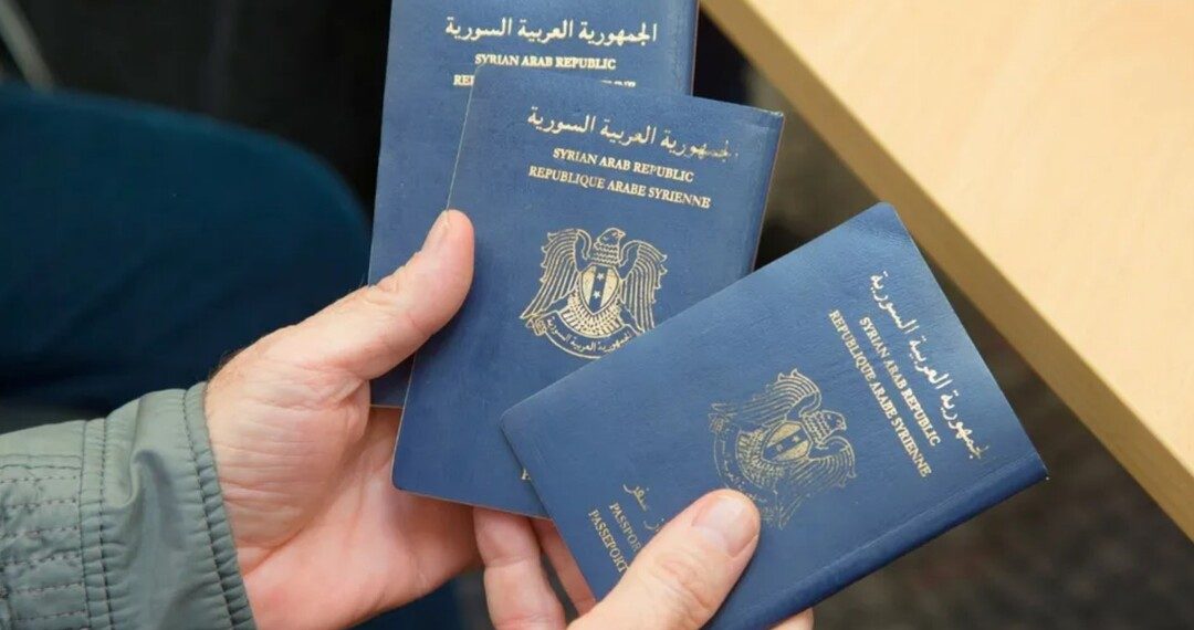 خاص | آلاف السوريين حول العالم مهددون بالترحيل ومطالبات لوزارة الخارجية بالتحرك