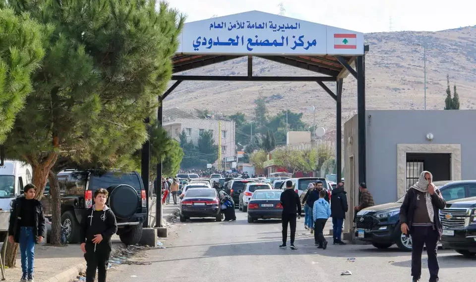خاص | هل تسلّم السلطات اللبنانية مسؤولي نظام الأسد الفارين من سوريا؟