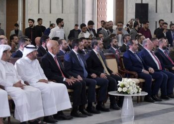 وزارة الطاقة توقع اتفاقيات كبيرة بحضور الشرع