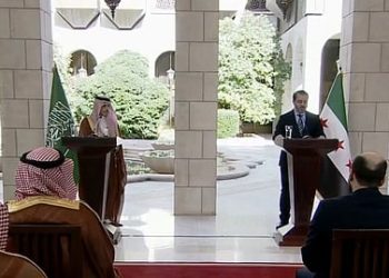 وزير الخارجية السعودي يؤكد حرص بلاده على التعاون الاقتصادي مع سوريا