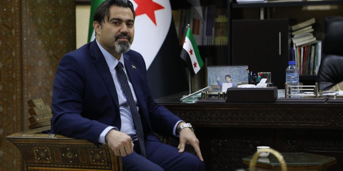 وزير التربية والتعليم: اللامركزية الإدارية خطوة استراتيجية لبناء نظام تعليمي فعّال في سوريا الجديدة