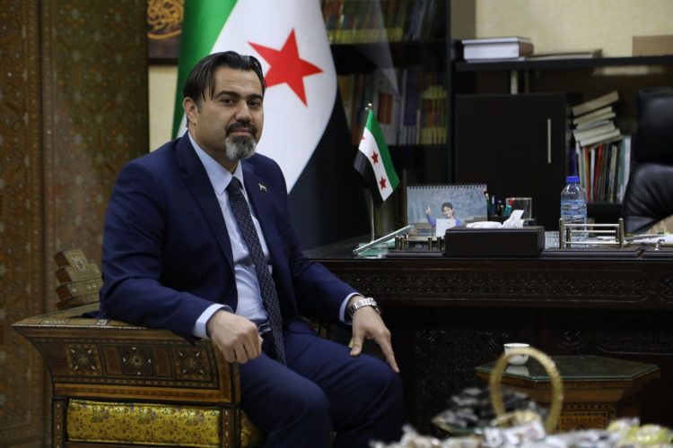 وزير التربية والتعليم: اللامركزية الإدارية خطوة استراتيجية لبناء نظام تعليمي فعّال في سوريا الجديدة