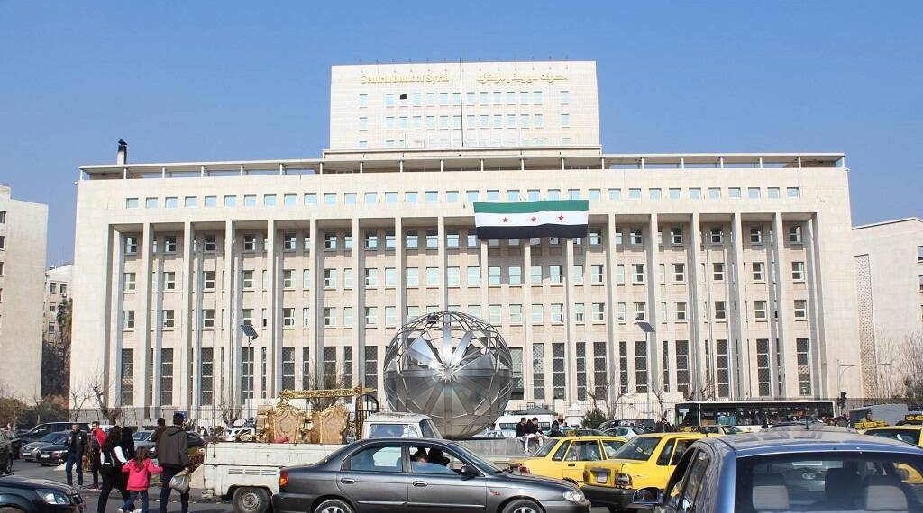 العودة المرتقبة إلى نظام “سويفت” العالمي تعزّز الآمال بنقلة نوعية للاقتصاد السوري