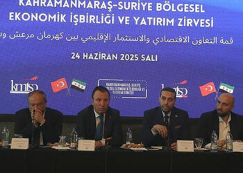 الحكومة السورية تعقد سلسلة اجتماعات تجارية واقتصادية مع مسؤولين من دول إقليمية