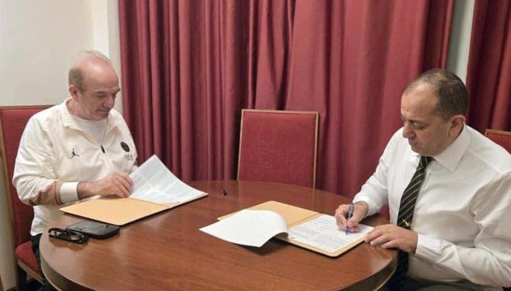 وزارة الرياضة والشباب السورية توقع اتفاقية مع مجموعة قطرية