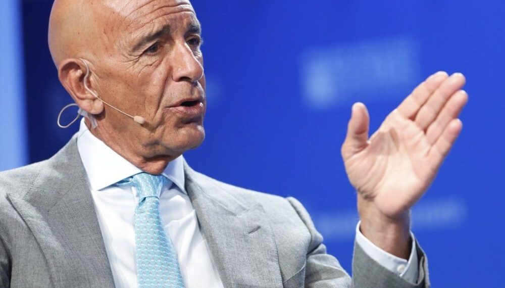 توماس باراك: يجب حل قسد ودمجها مع مؤسسات الدولة