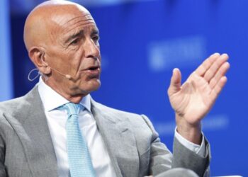 توماس باراك: يجب حل قسد ودمجها مع مؤسسات الدولة