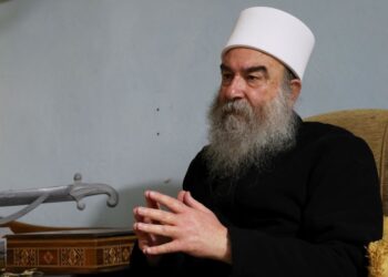 لماذا يرفض الهجري التعامل مع الدولة السورية؟