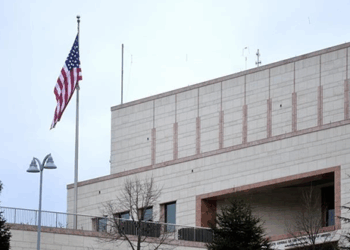 الخزانة الأمريكية تبحث رفع العقوبات مع مسؤولين أتراك وسوريين وعراقيين