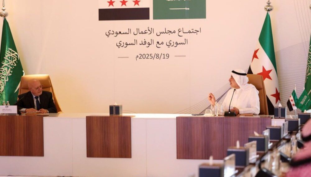 وزير الاقتصاد يلتقي رجال أعمال سوريين وسعوديين في الرياض