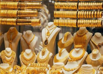 الذهب يعود للصعود بعد انخفاض طفيف مع استقرار سعر صرف الليرة العملات