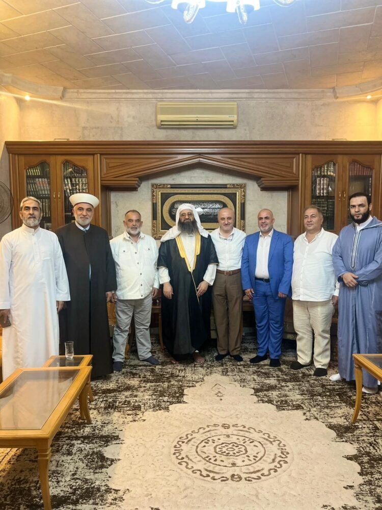 مفتي حلب يستقبل وفدًا من علماء لبنان ويبحث معهم العلاقات الأخوية بين البلدين