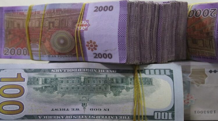 الذهب يعود للصعود مع استقرار سعر صرف الليرة السورية