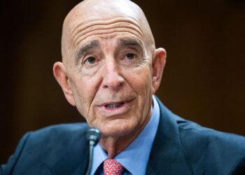 باراك يتوقع تشكيل حكومة سورية جديدة نهاية العام.. ما هو شكلها؟