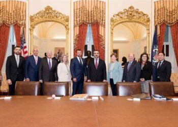 في زيارة تاريخية لواشنطن.. الشيباني يبحث رفع العقوبات والعلاقات الثنائية