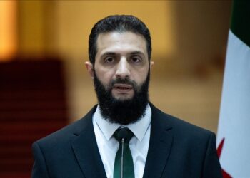 تصريحات الرئيس الشرع عن موقفه من إسرائيل تثير التفاعل على مواقع التواصل